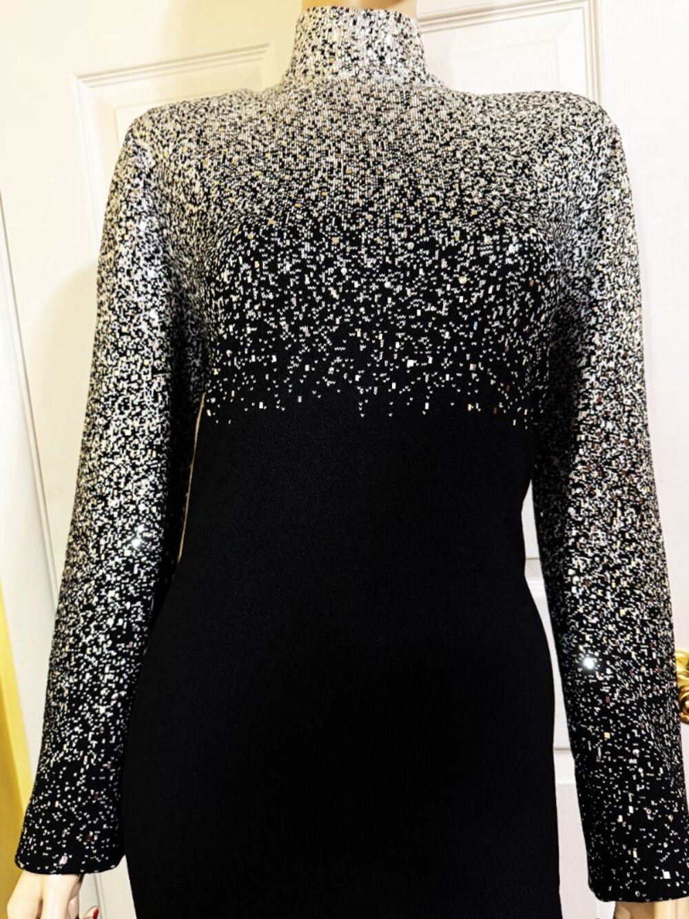 Excellent St John Ombre Silver to fading Black Evening Dress sz 12 WOW - Picture 4 of 11